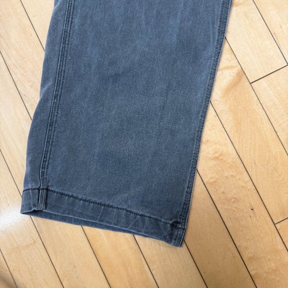 ARITZIA TNA Grey Denim Jeans Wide Leg Size 6 - Picture 3 of 13